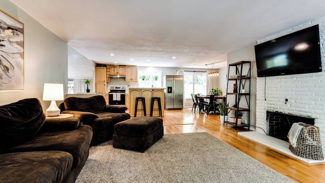 Photo of Livingroom in Western