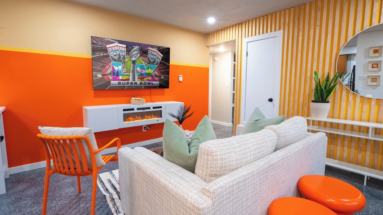 Photo of Livingroom in Lawrence