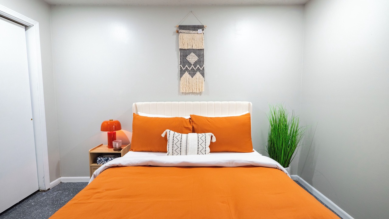 Photo of Bedroom in Lawrence