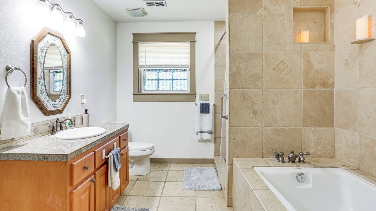 Photo of Bathroom in Hardy