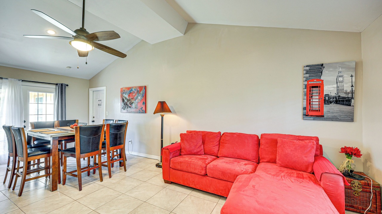 Photo of Bedroom in Medical Center District