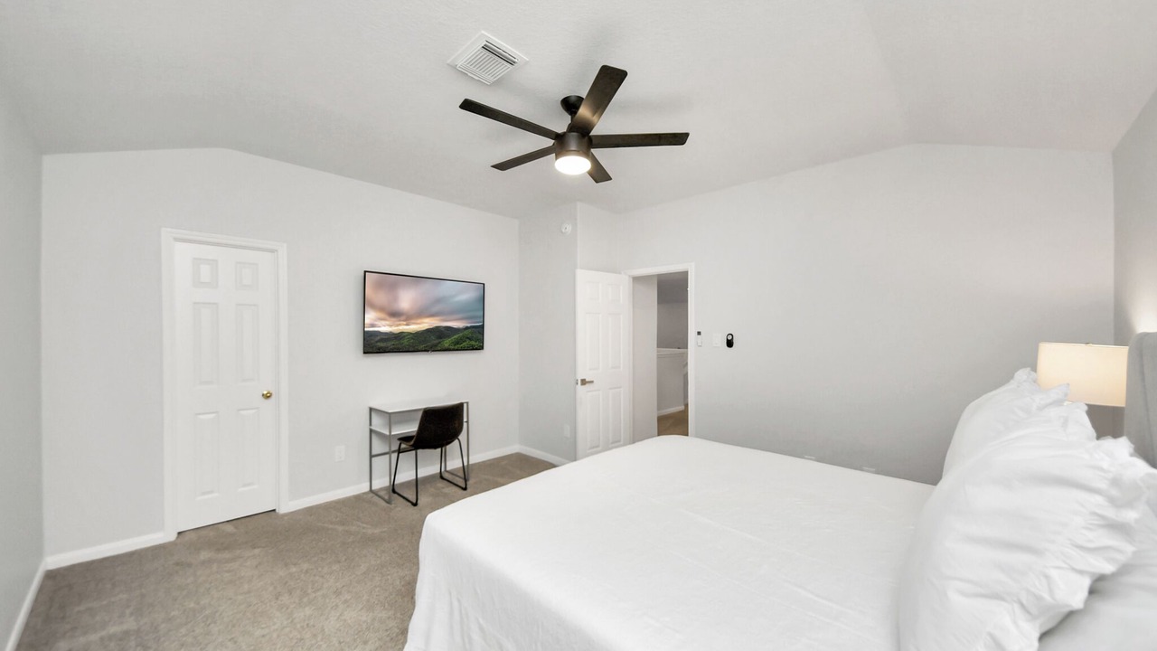 Photo of Bedroom in Katy