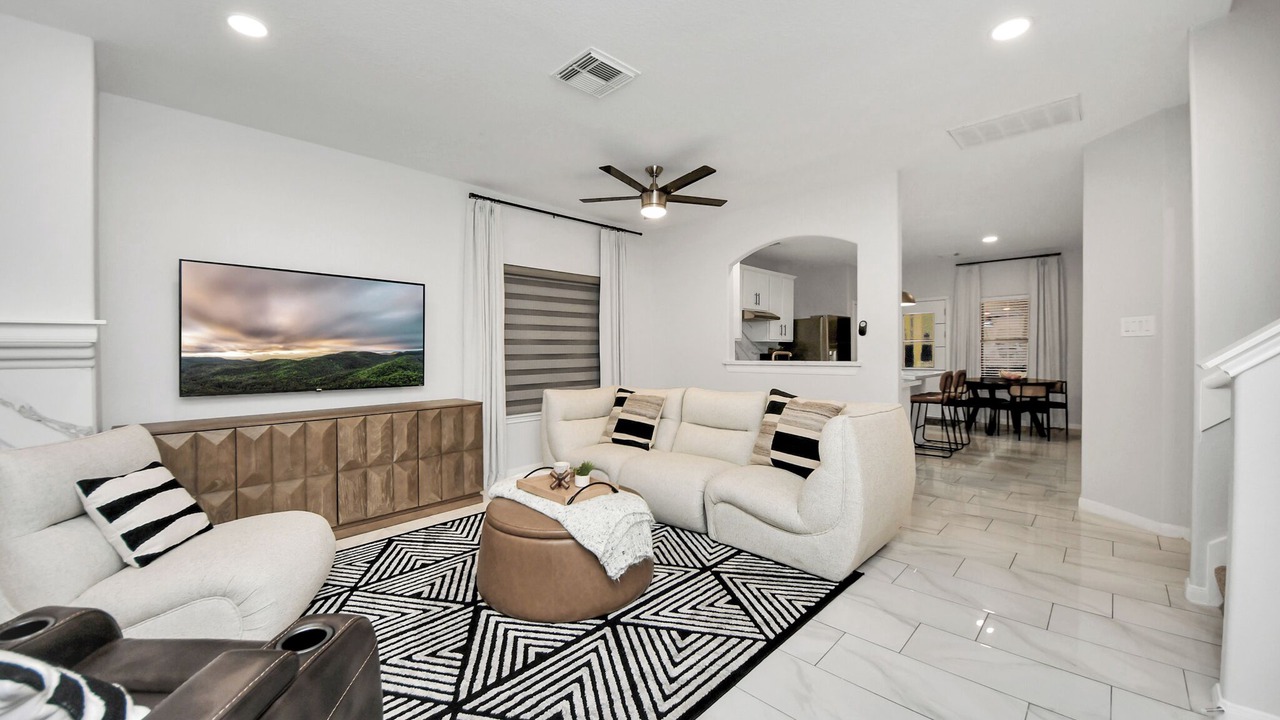 Photo of Livingroom in Katy