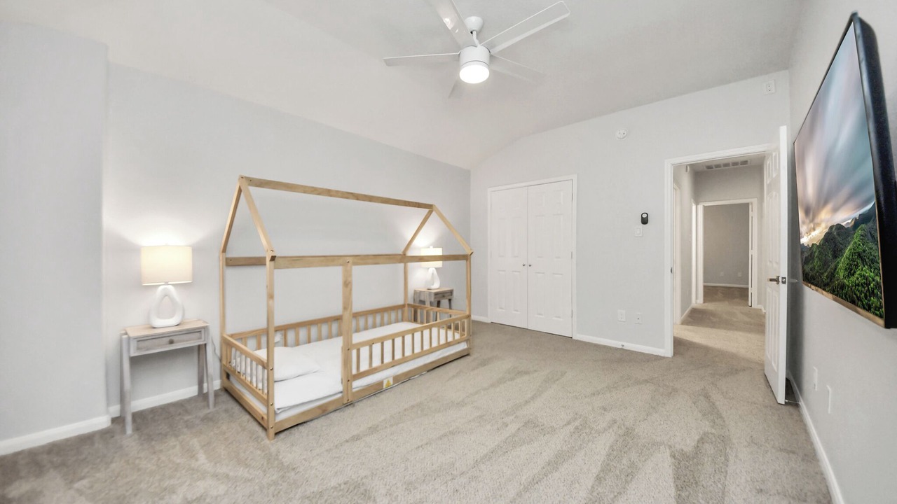 Photo of Bedroom in Katy