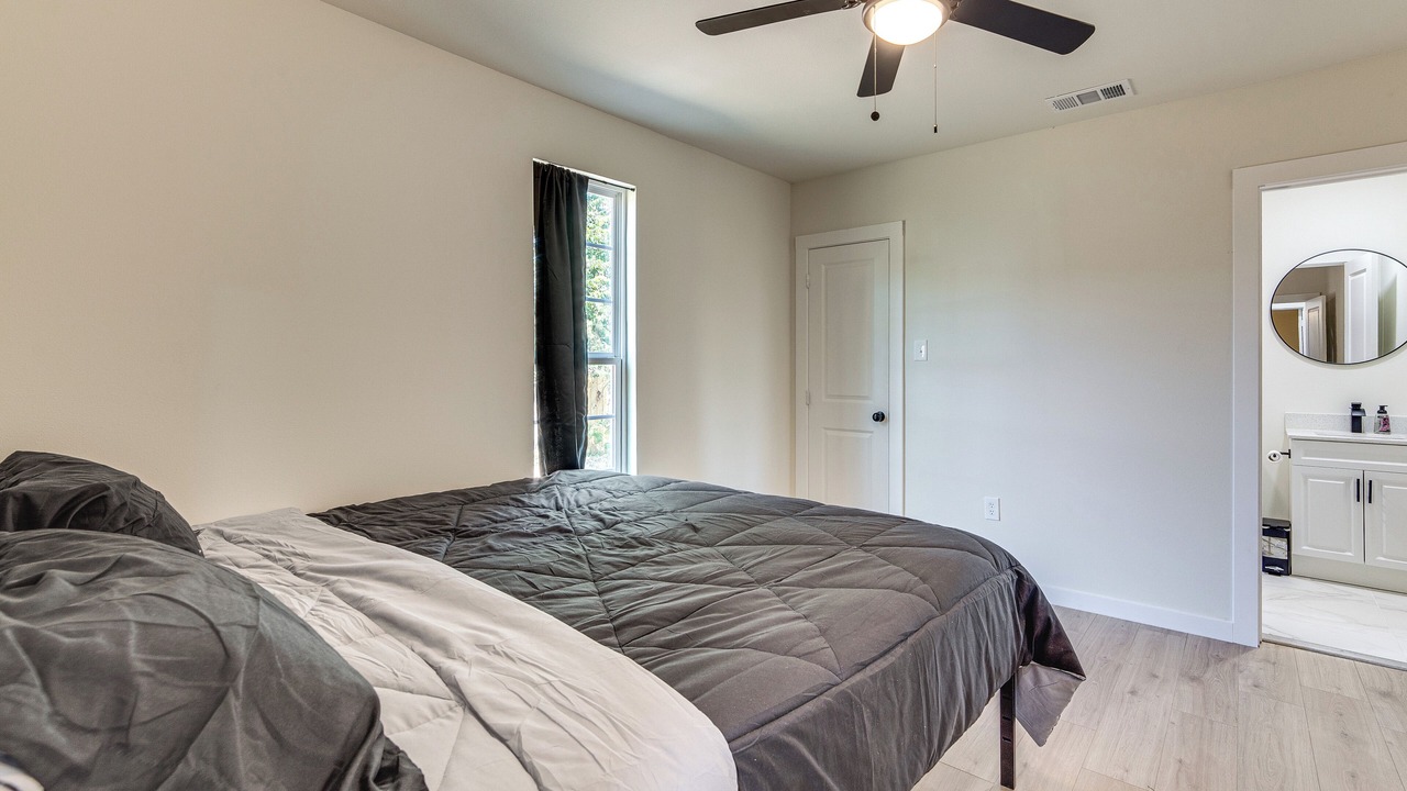 Photo of Bedroom in South Dallas - Fair Park
