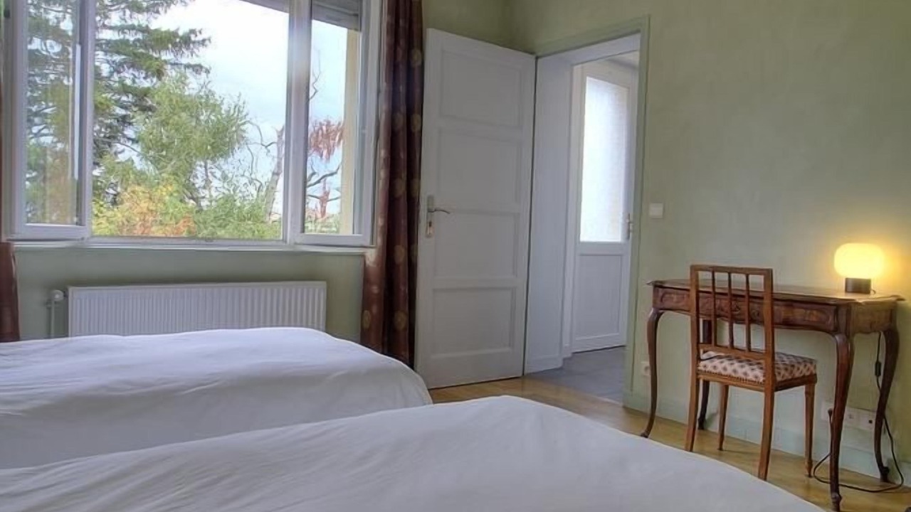 Photo of Bedroom in Trevoux
