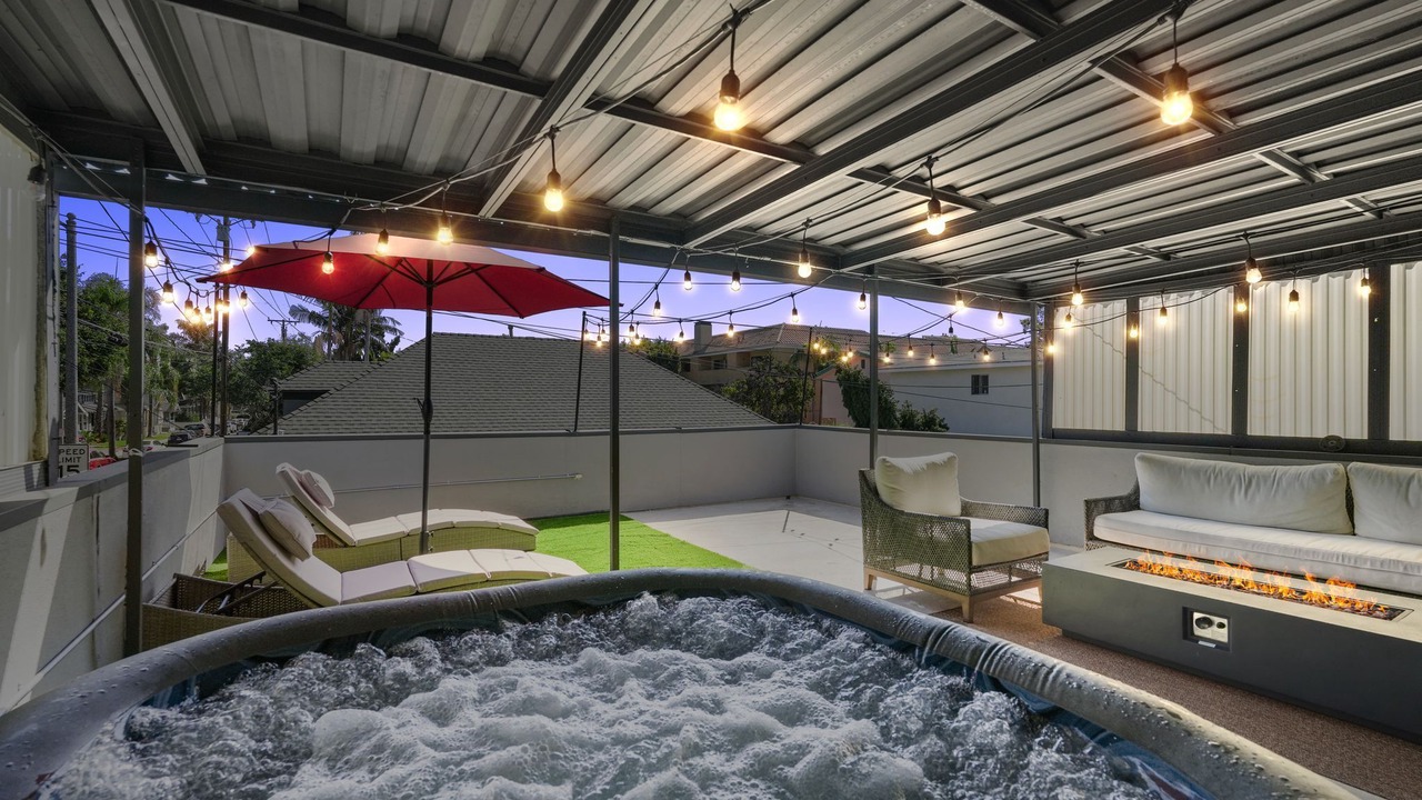 Photo of Patio Balcony in Alamitos Beach