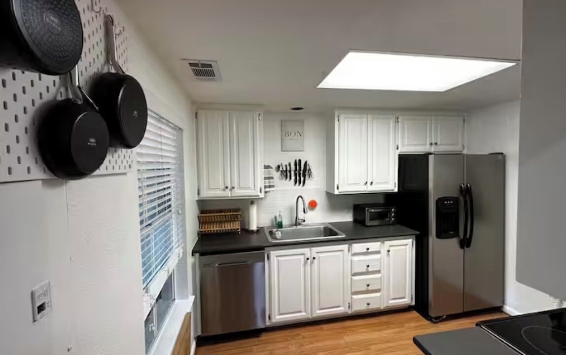 Photo of Kitchen in West Campus