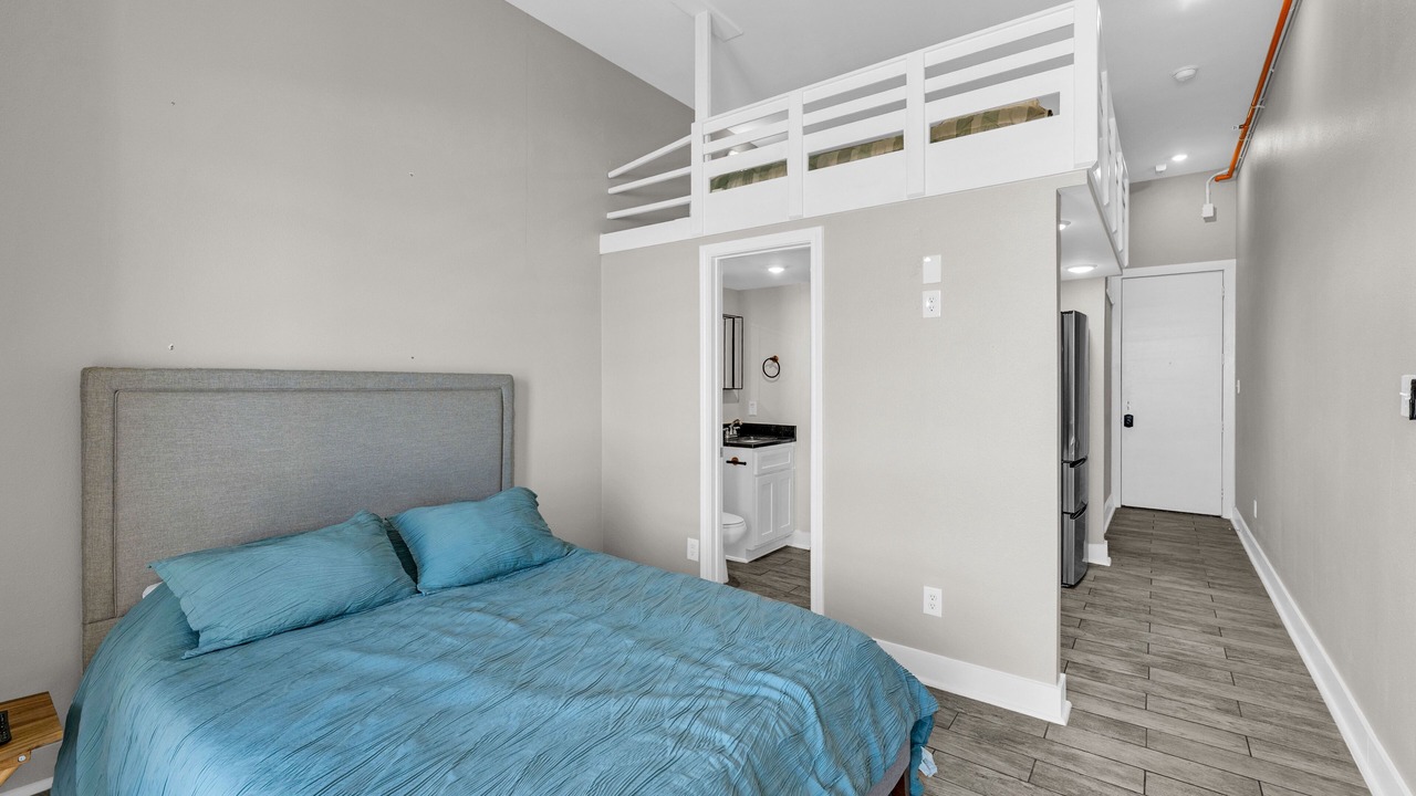 Photo of Bedroom in Port Bolivar
