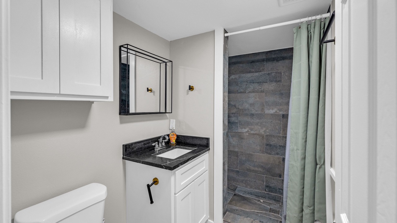 Photo of Bathroom in Port Bolivar