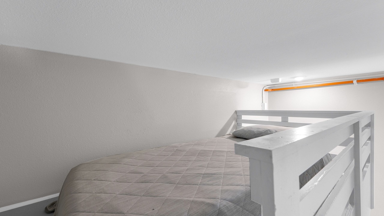 Photo of Bedroom in Port Bolivar