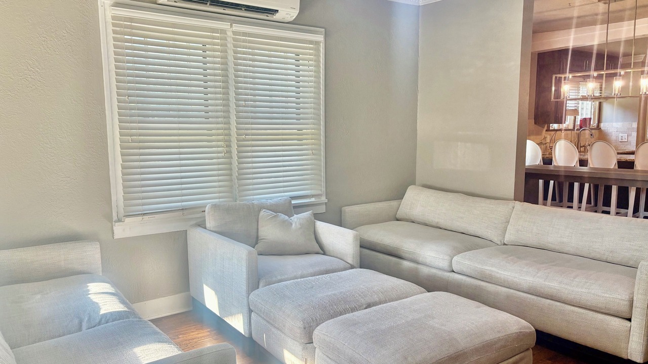 Photo of Livingroom in Norman