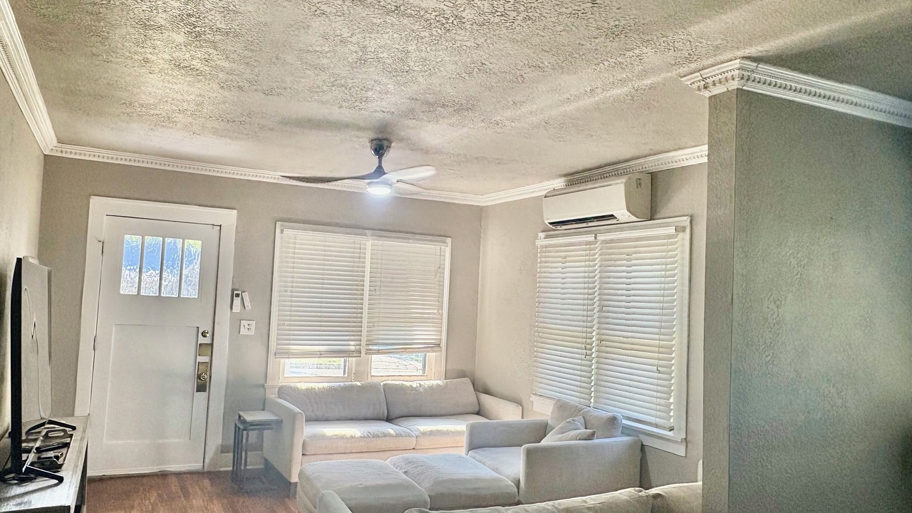 Photo of Livingroom in Norman