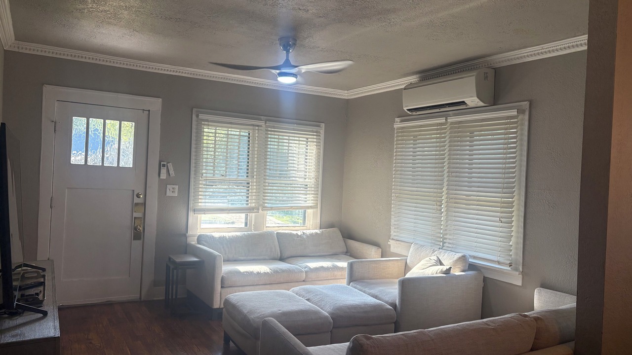 Photo of Livingroom in Norman