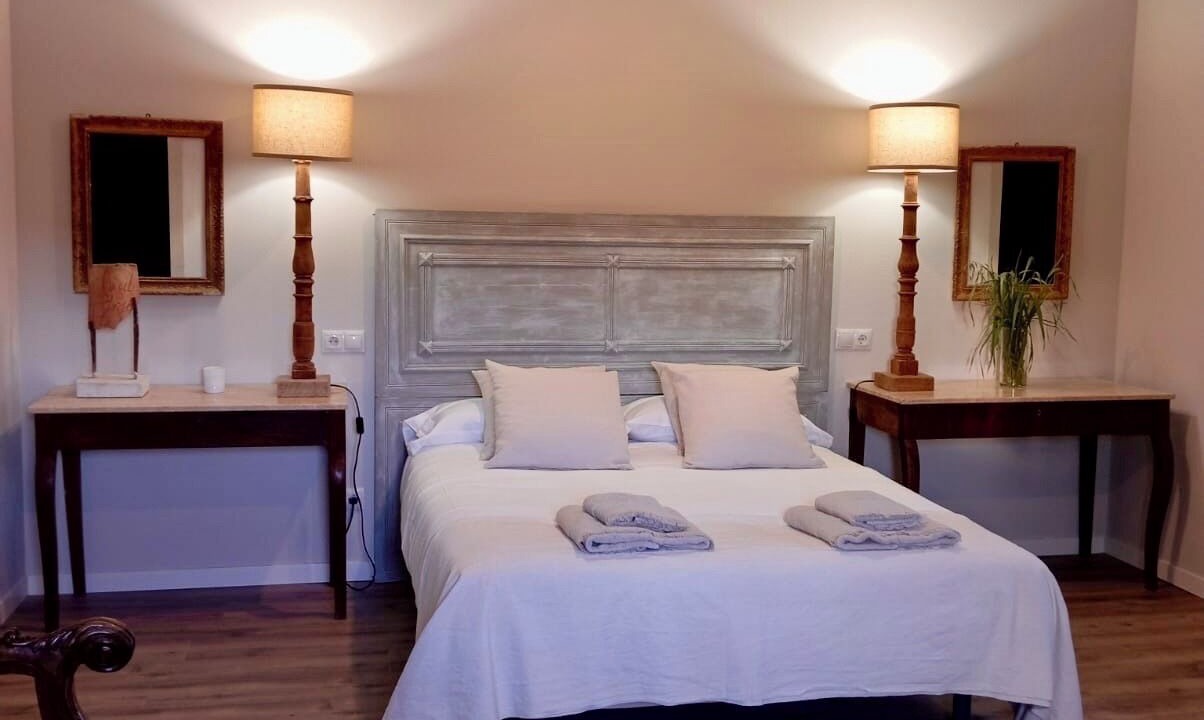 Photo of Bedroom in Huermeces