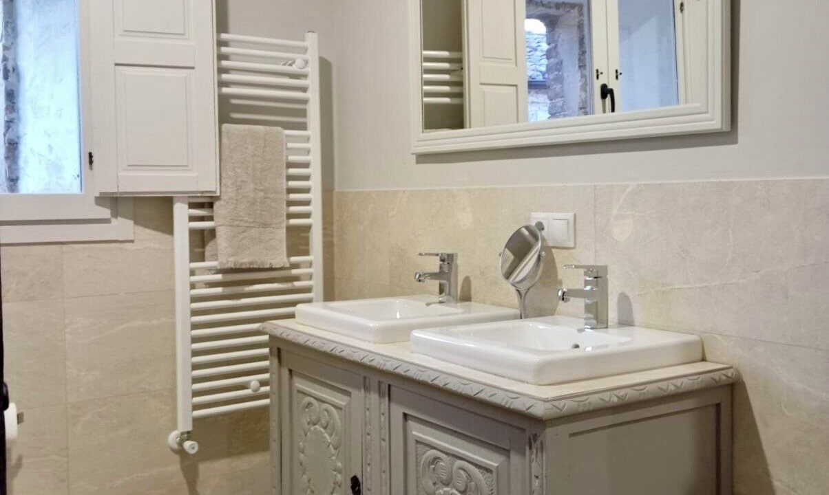 Photo of Bathroom in Huermeces