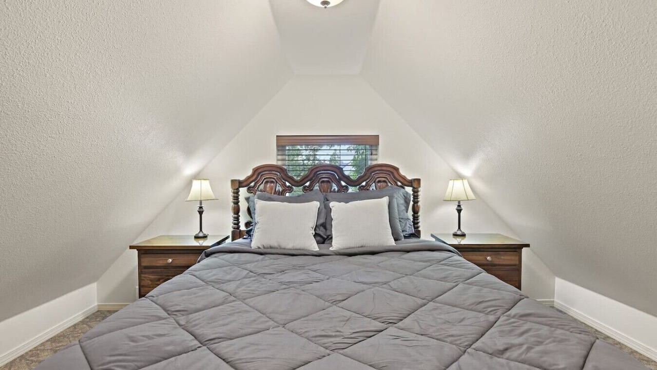 Photo of Bedroom in West Central