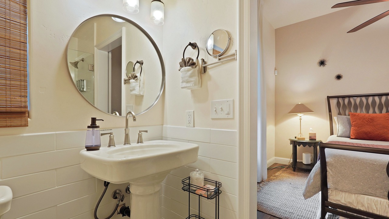 Photo of Bathroom in Lodi