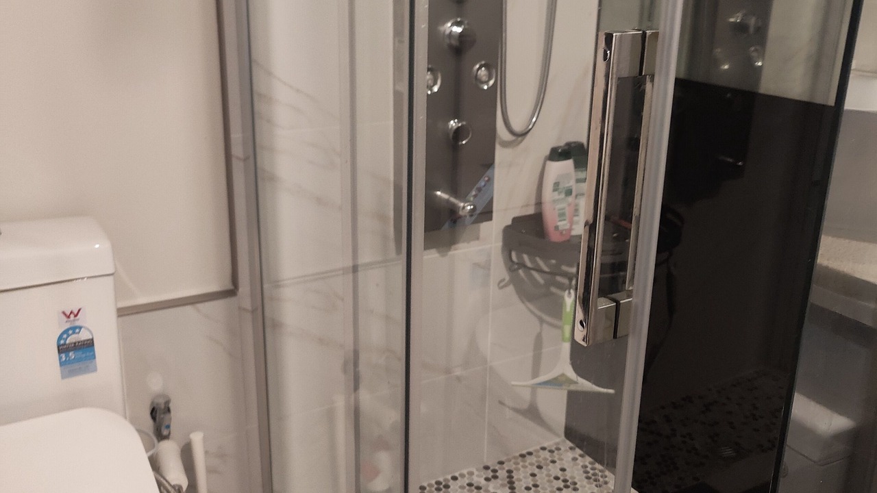 Photo of Bathroom in Jamboree Heights