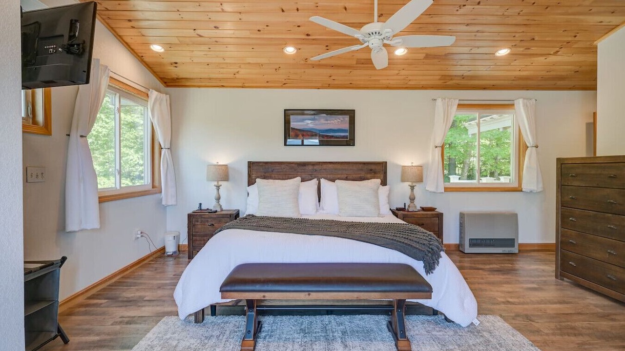 Photo of Bedroom in Jackson