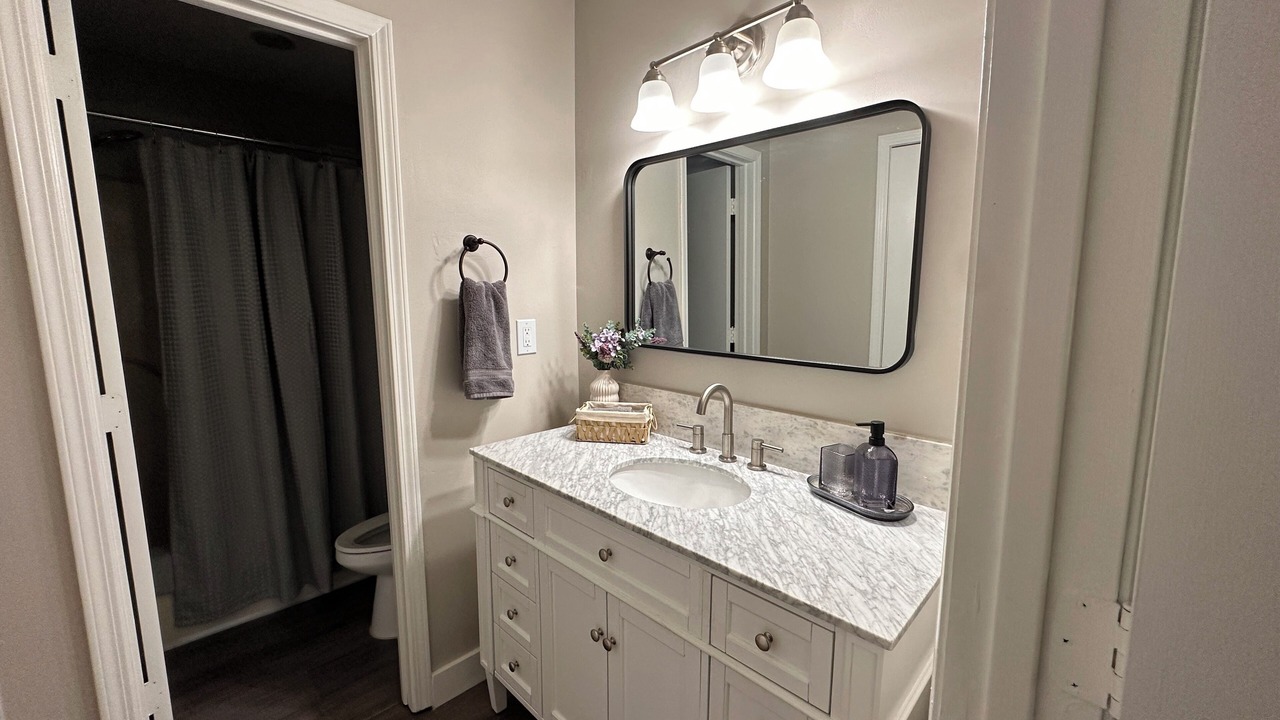 Photo of Bathroom in Lawrenceville