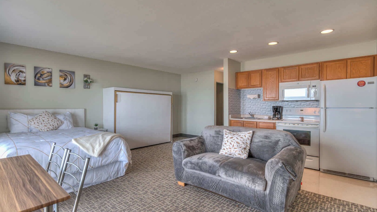 Photo of Others in Lincoln City