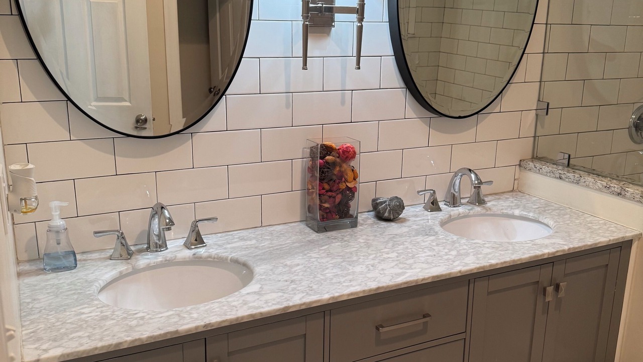 Photo of Bathroom in Cobham
