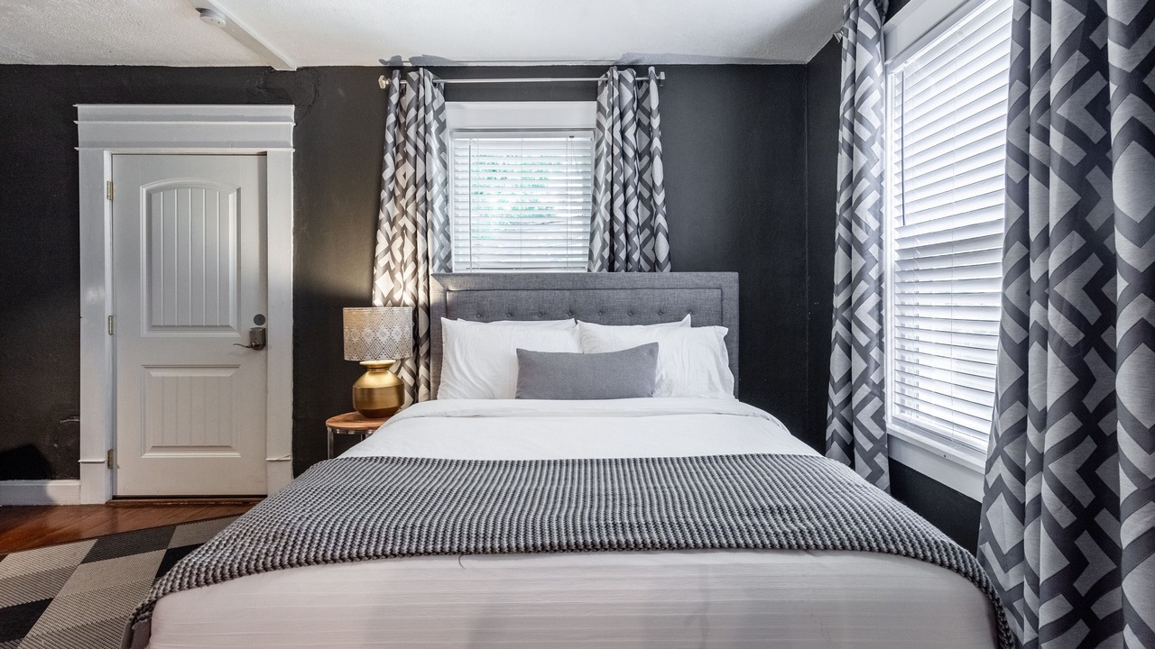 Photo of Bedroom in Kansas City