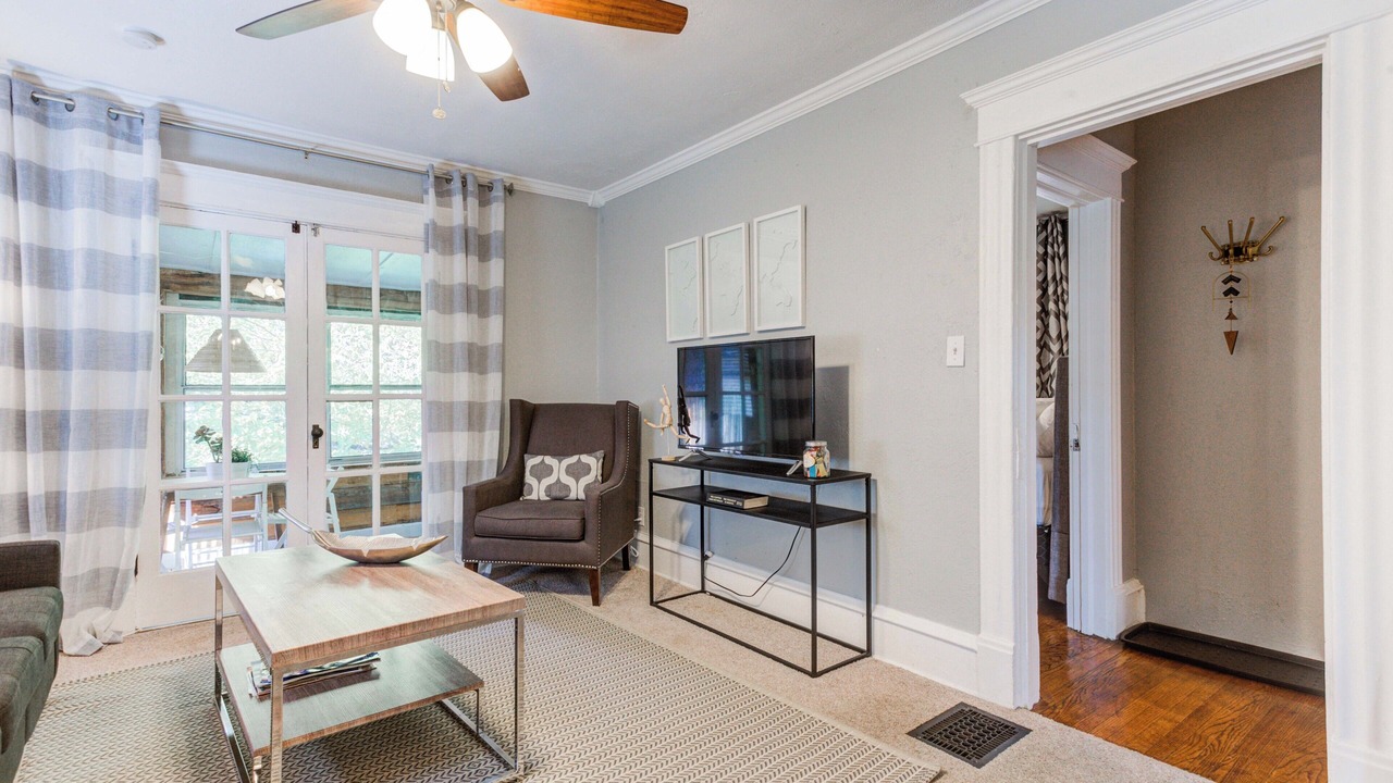 Photo of Livingroom in Kansas City