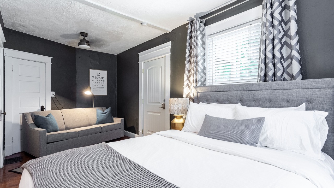 Photo of Bedroom in Kansas City