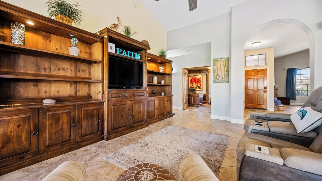 Photo of Livingroom in East Mesa