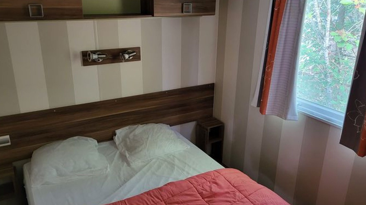 Photo of Bedroom in Salles