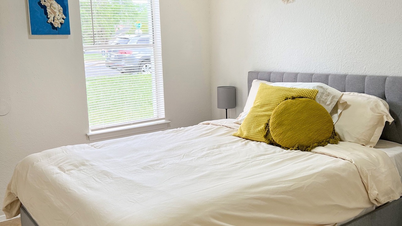 Photo of Bedroom in Franklin Park