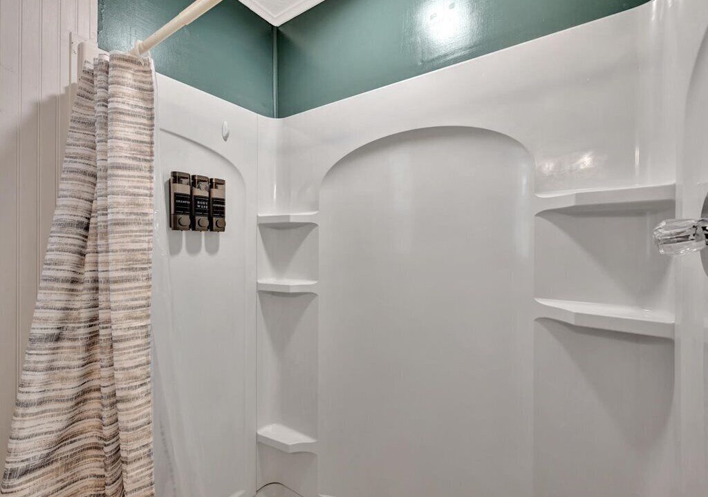 Photo of Bathroom in Hemphill