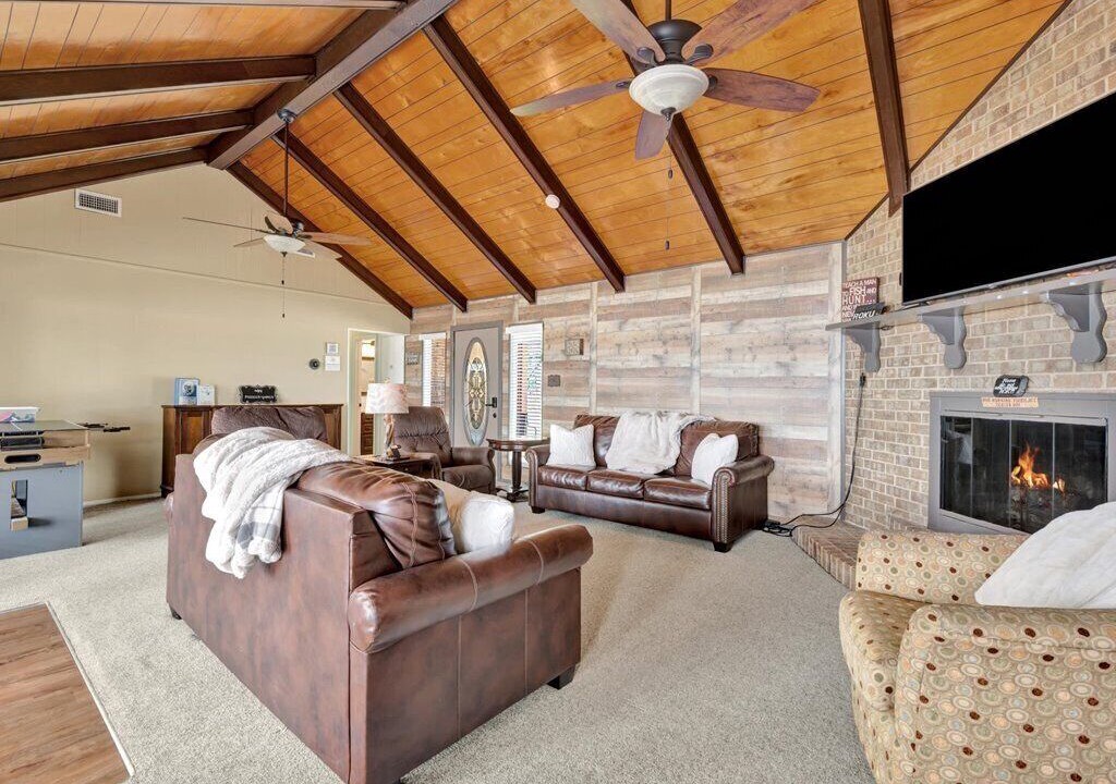 Photo of Livingroom in Hemphill