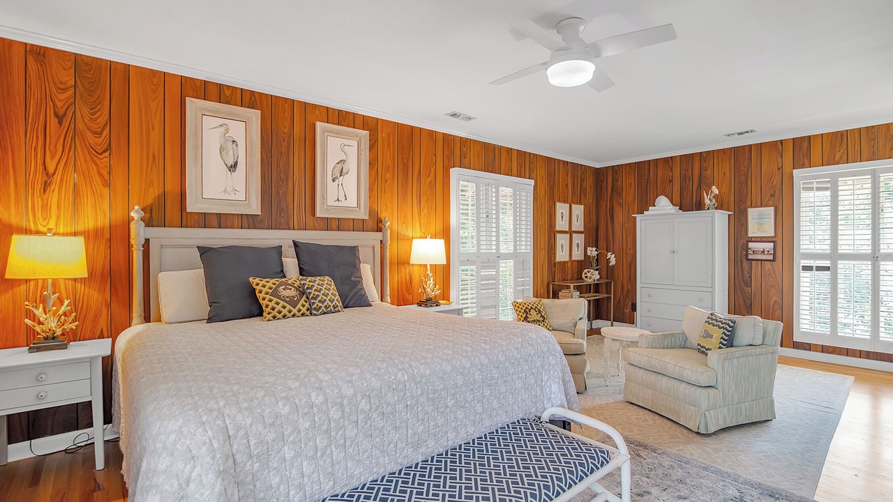 Photo of Bedroom in Debordieu Colony