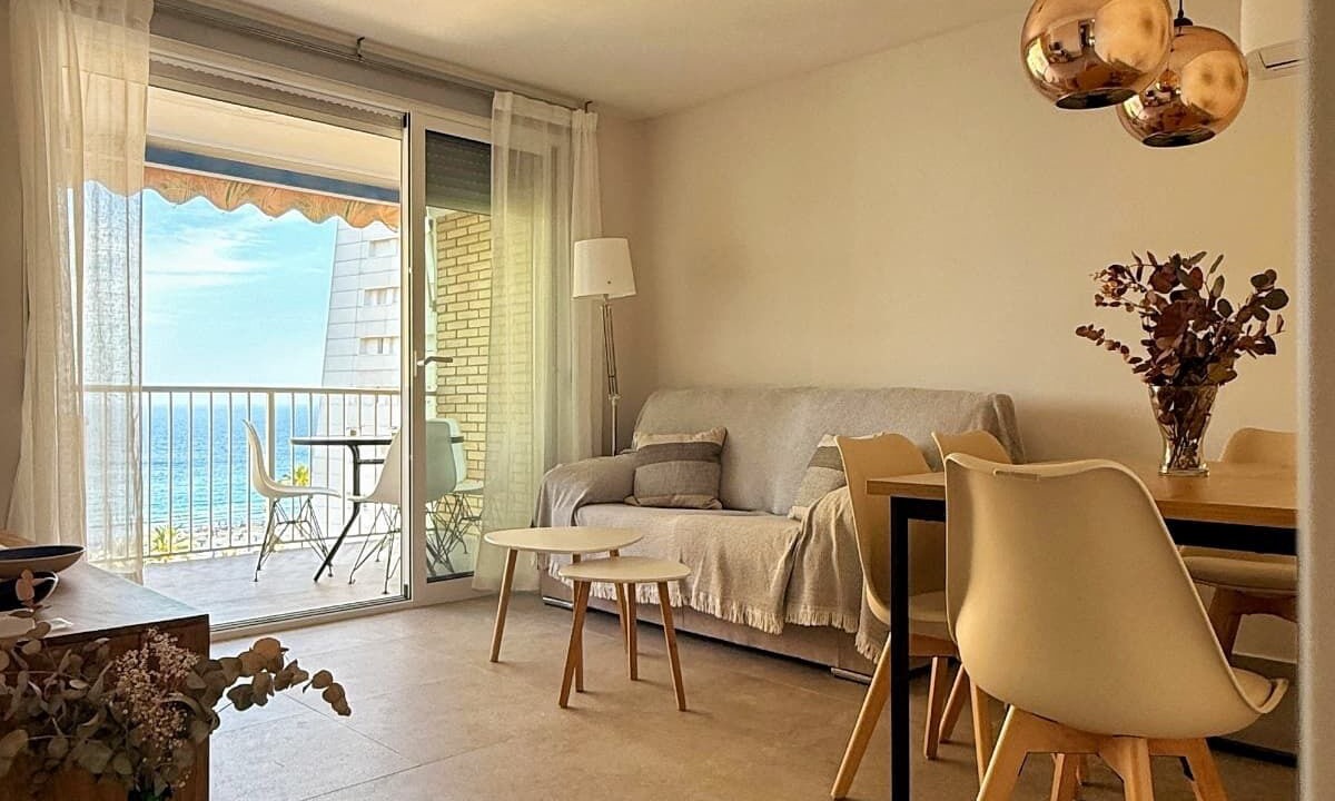 Photo of Livingroom in Cala