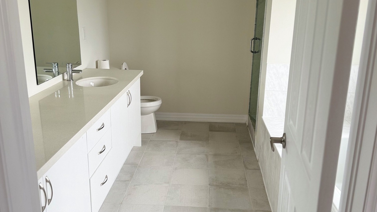 Photo of Bathroom in Stayner