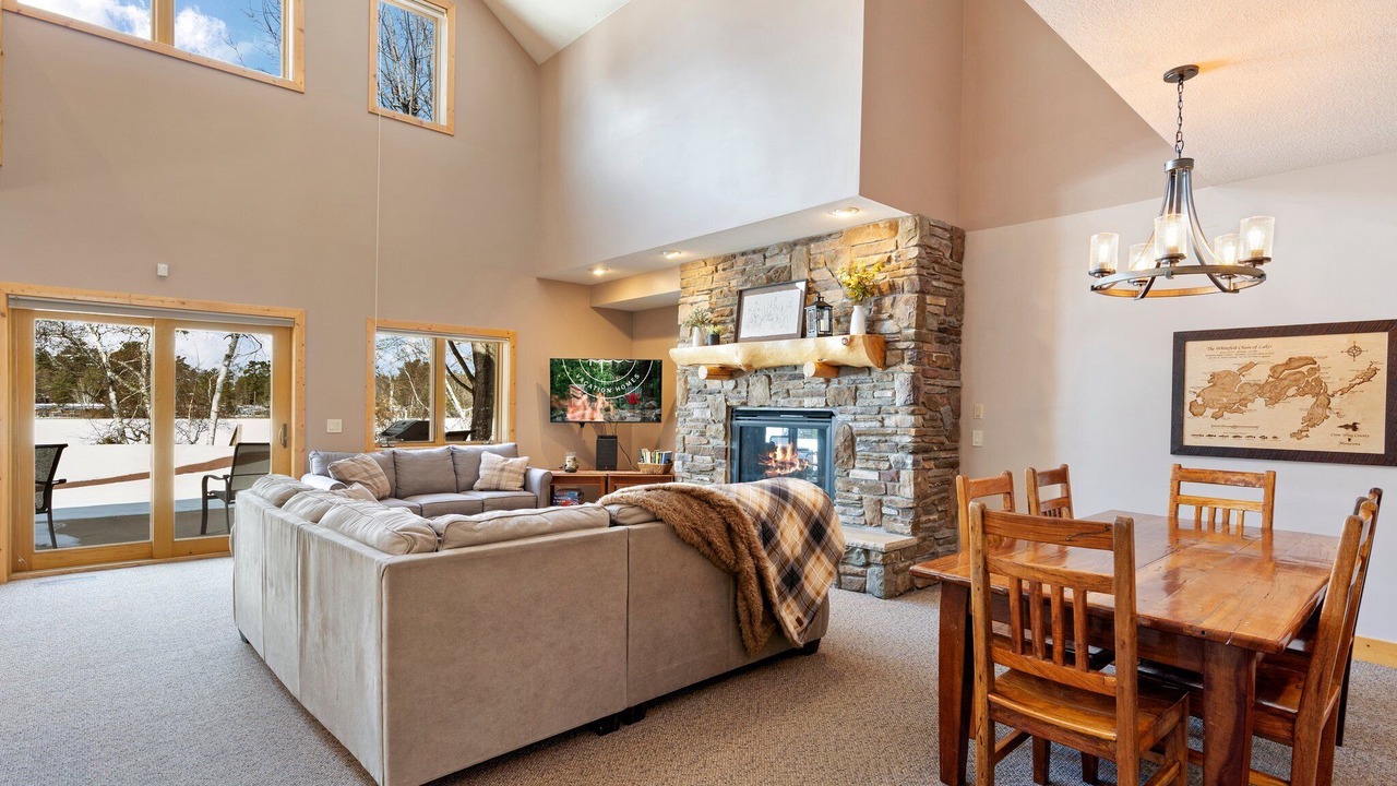 Photo of Livingroom in Crosslake