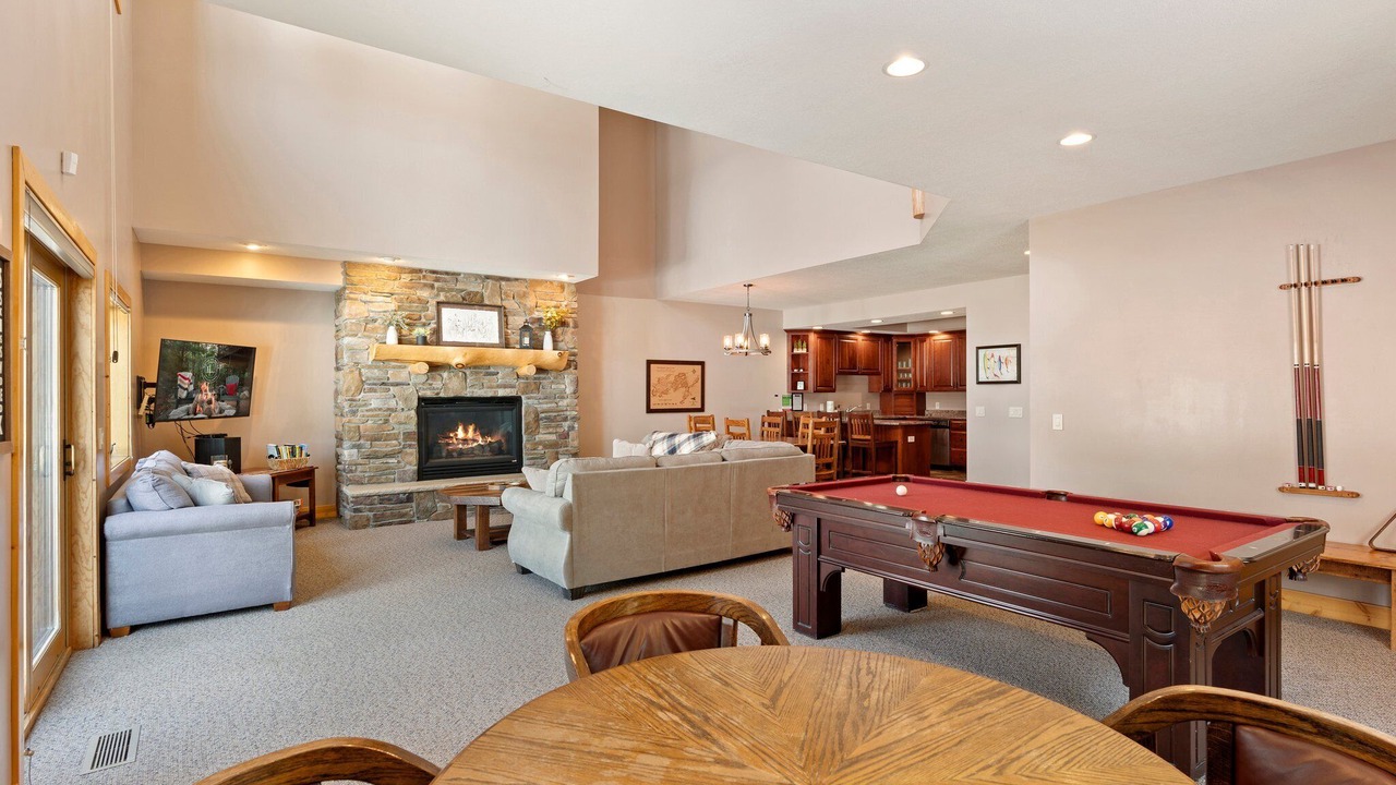 Photo of Livingroom in Crosslake