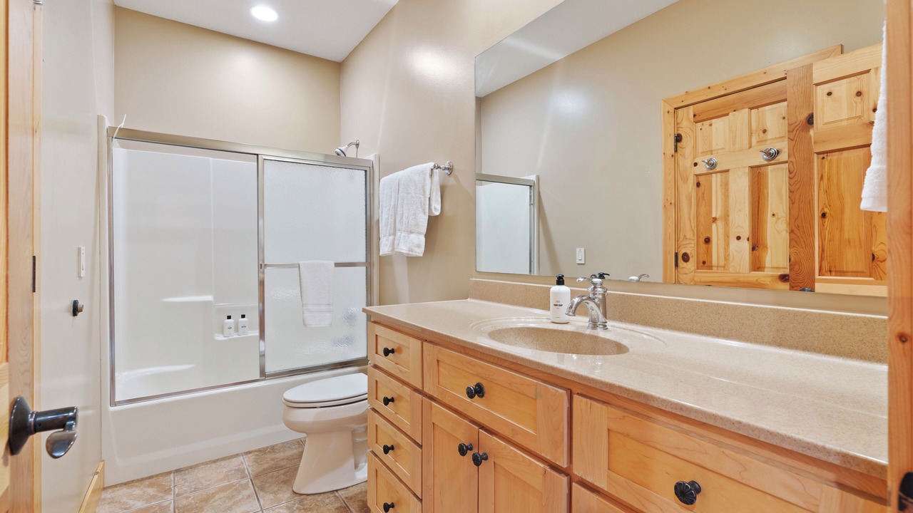 Photo of Bathroom in Crosslake