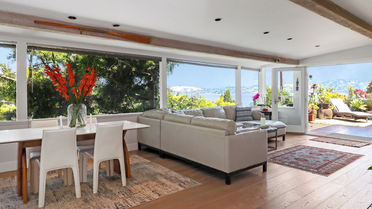 Photo of Livingroom in Sausalito