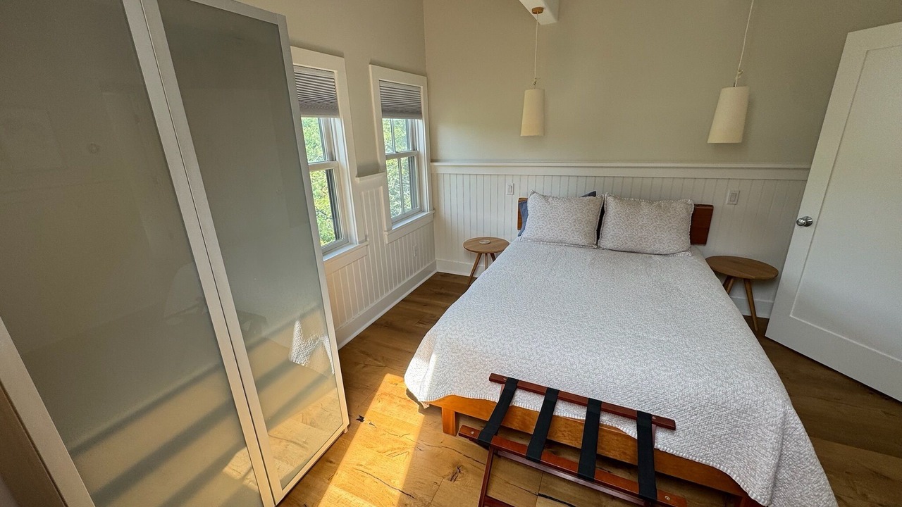 Photo of Bedroom in Monomoy