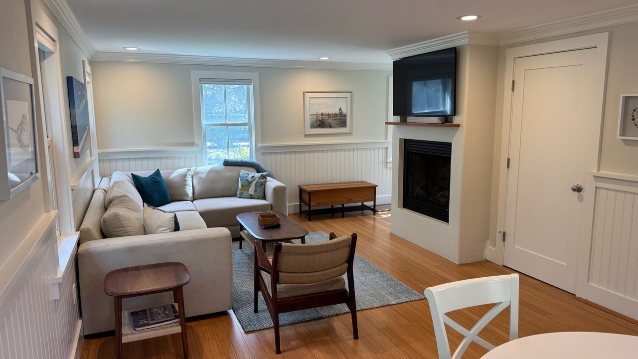 Photo of Livingroom in Monomoy