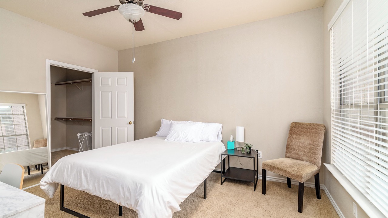 Photo of Bedroom in Temple