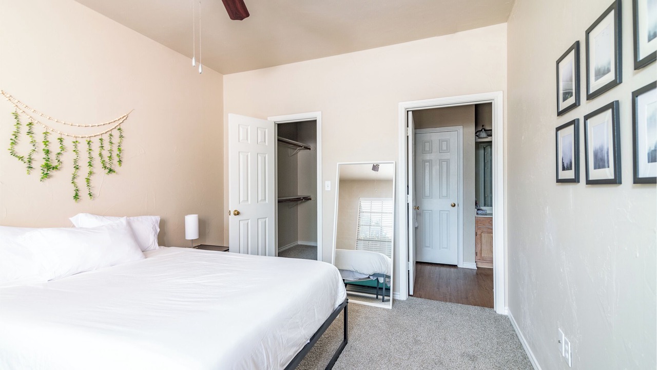 Photo of Bedroom in Temple