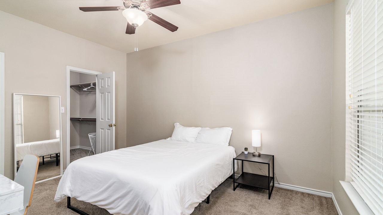 Photo of Bedroom in Temple