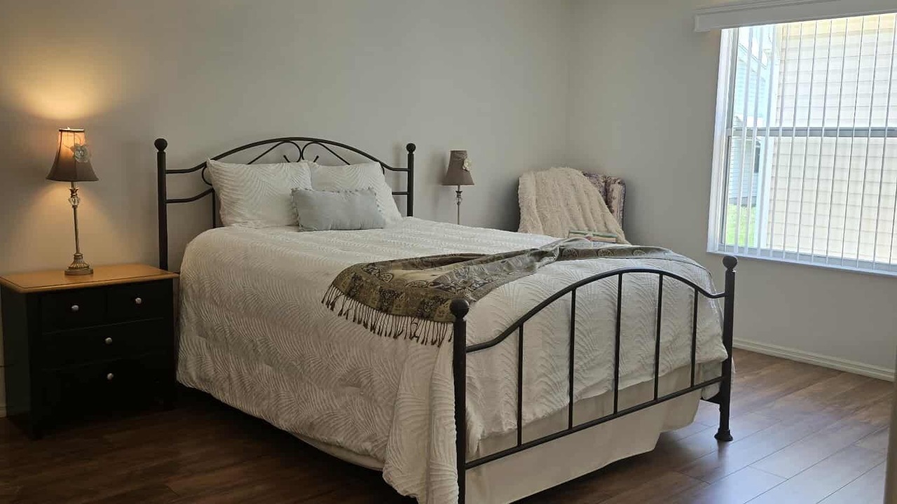 Photo of Bedroom in The Villages