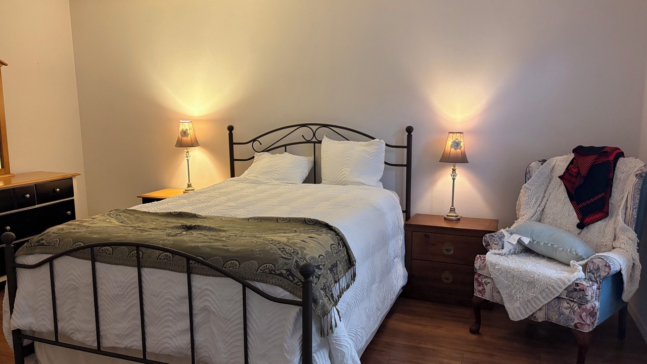 Photo of Bedroom in The Villages