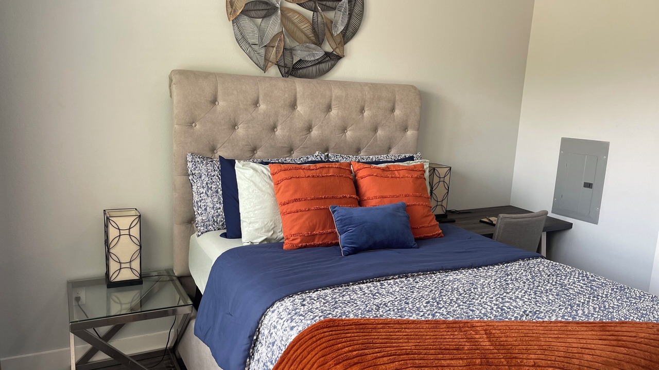 Photo of Bedroom in Farmers Branch